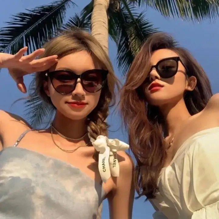 地球殒落海报